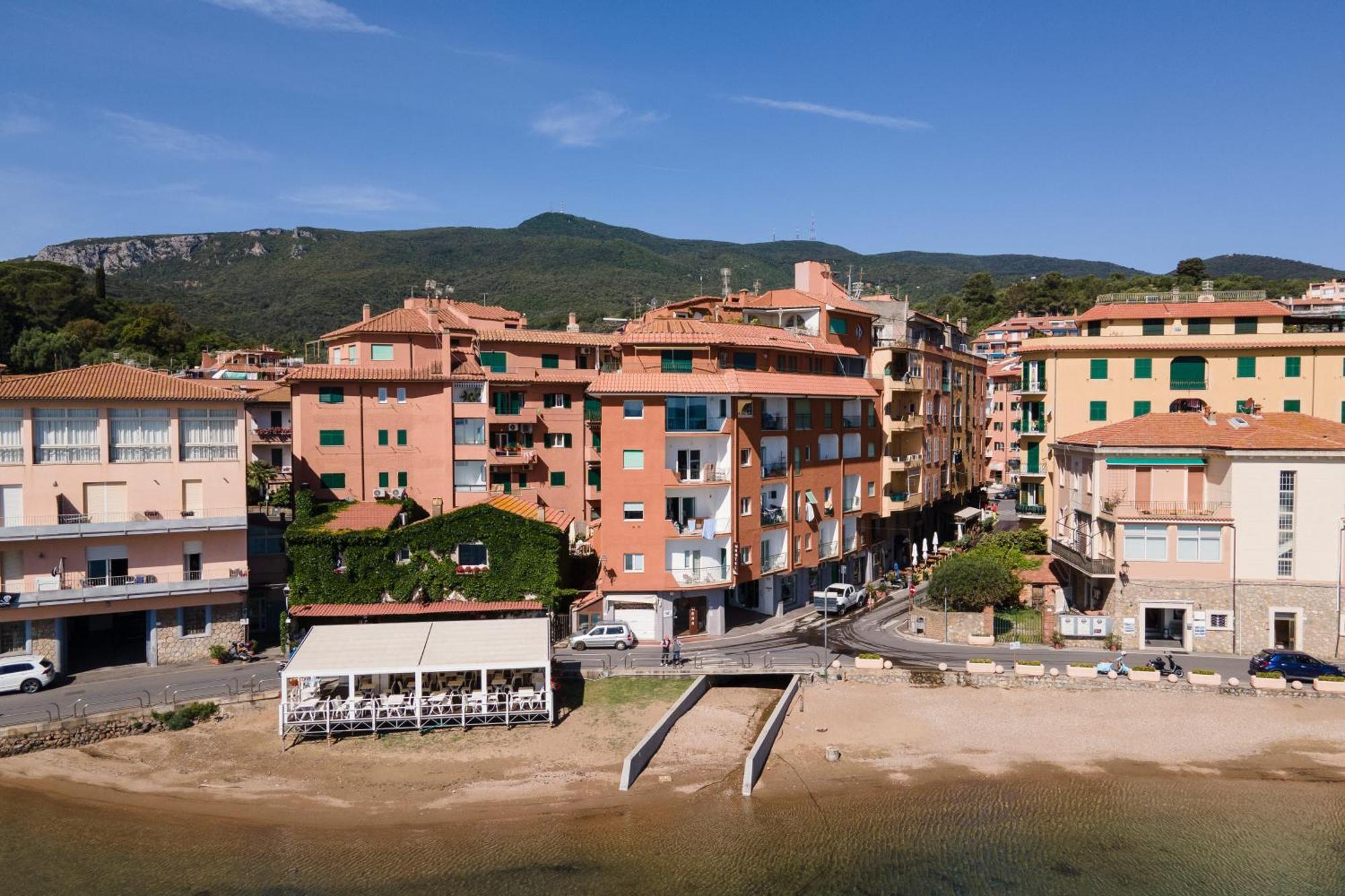 Bi Hotel Porto Ercole  Exterior foto